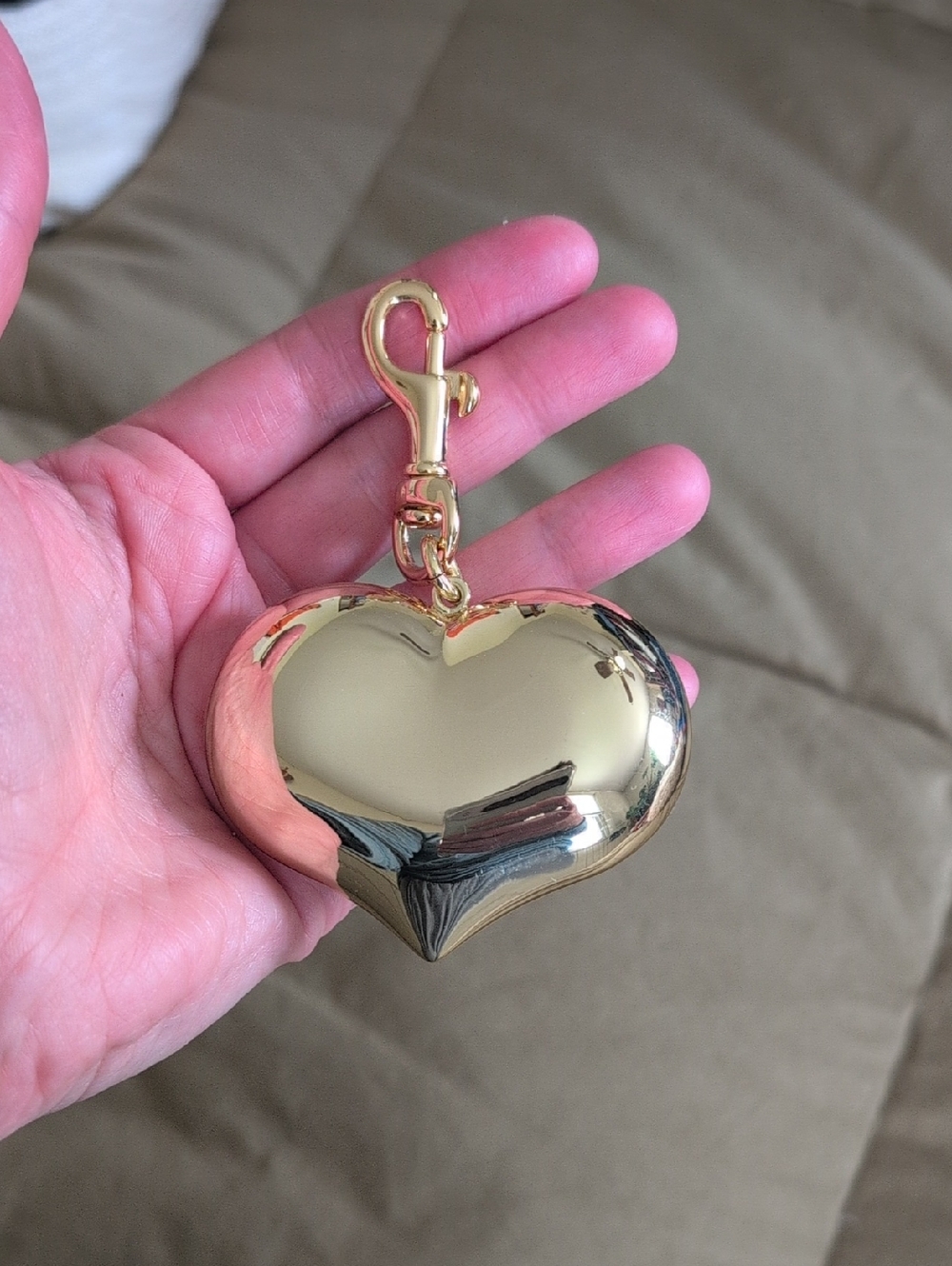 Clare V Grande Mylar Heart Fob